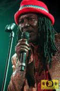 Alpha Blondy (CI) with The Solar System Band 21. Reggae Jam Festival - Bersenbrueck 26. Juli 2015 (4).JPG